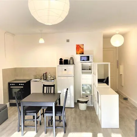 Viva Riviera Large And Quiet Studio With Balcony Apartment
